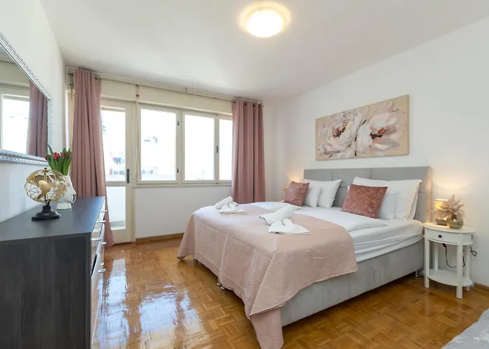 Apartman Frane 2br Aparment Near Old Town Zadar