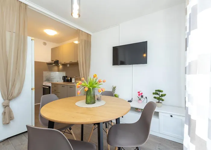 Frane 2br Aparment Near Old Town Appartement *