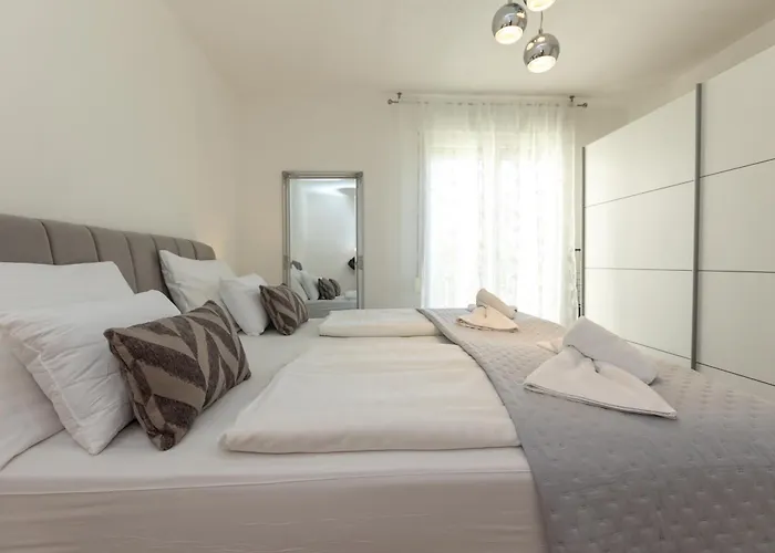 Frane 2br Aparment Near Old Town Appartement Zadar