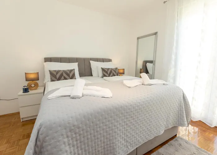 Frane 2br Aparment Near Old Town Zadar
